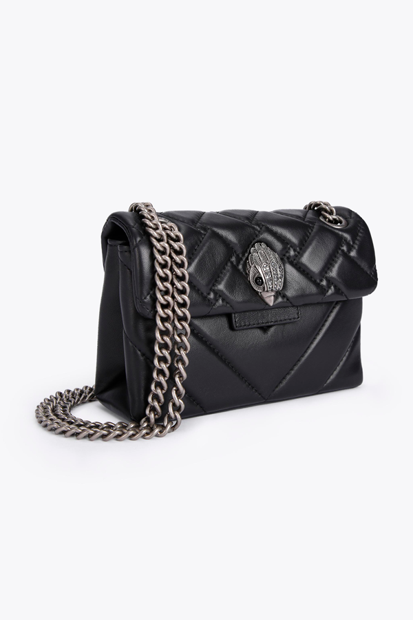 Bolso mini de cuero negro acolchado Kurt Geiger London con correa de cadena y adorno de cabeza de águila en la solapa frontal.